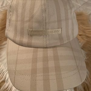 Burberry Beige Check Cap